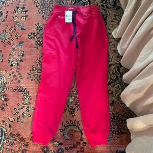 figs joggers color ultra rose